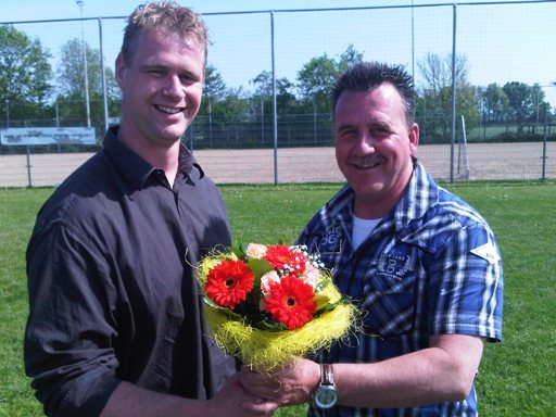mario met coach kv purmer.jpg