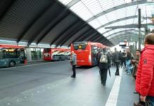 Buslijn 306 doortrekken naar Amsterdam CS BusstationCSEA