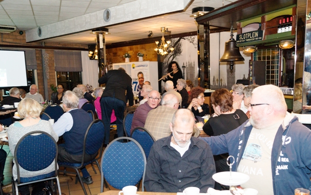 aanwezigen25jrHA
